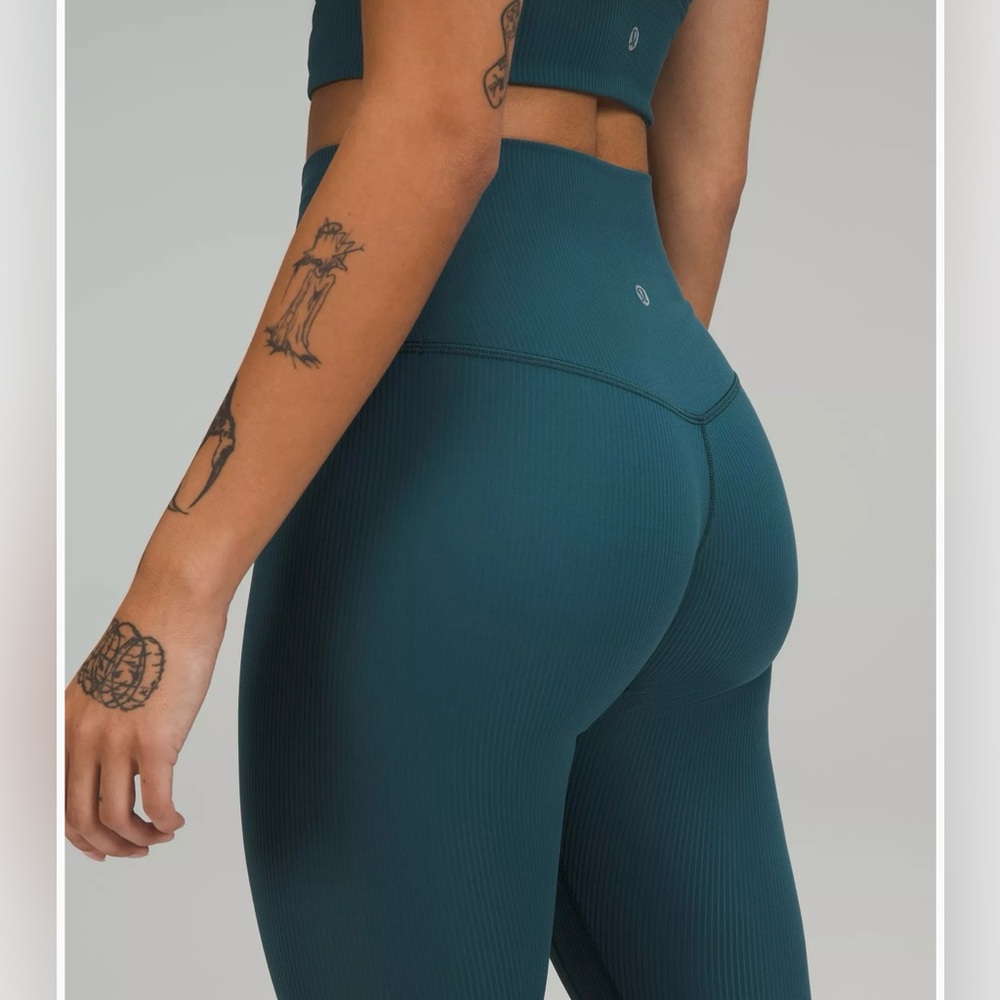 Lululemon Align High-Waisted Teal Ribbed Leggings, Size 6